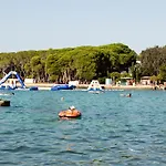 Villa Rosemary Park *