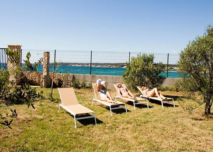 Villa Rosemary Park *